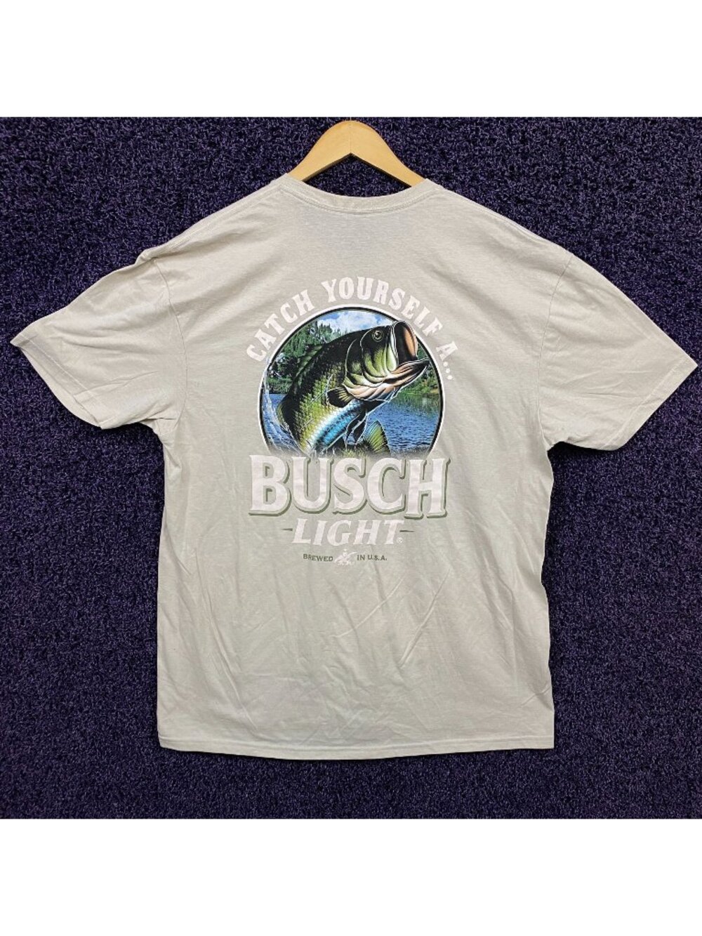 Catch Yourself a Busch Light Beer Brewed in USA T-Shirt XL